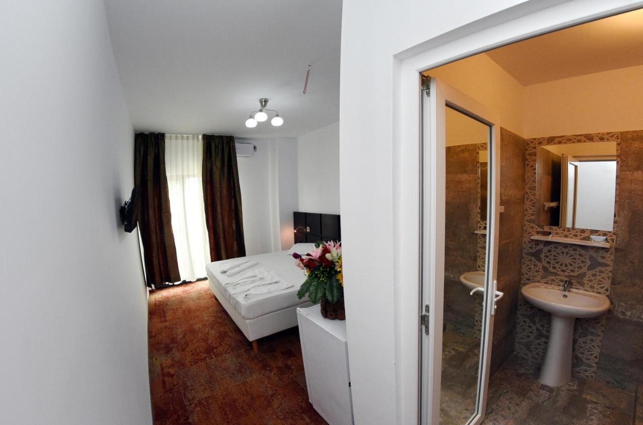 Hotel Mercur Eforie Sud  Zewnętrze zdjęcie