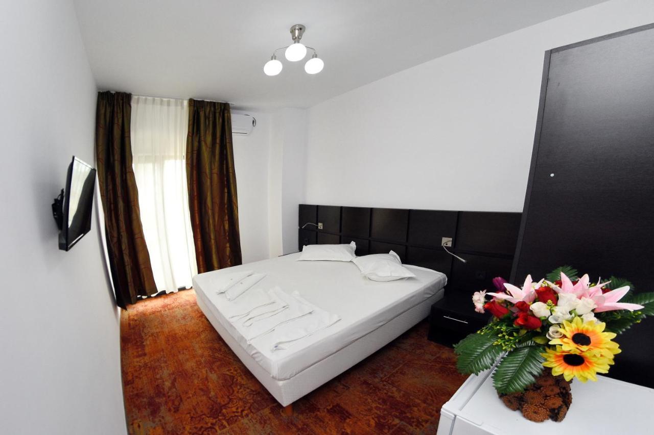 Hotel Mercur Eforie Sud  Zewnętrze zdjęcie